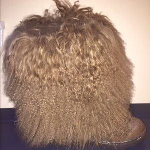 FURRY WINTER BOOTS