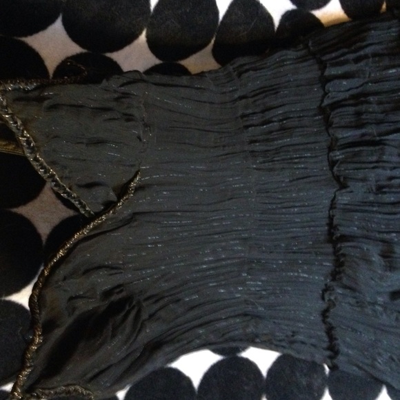 💃🏻Sparkly Ruffle Dress Like New💃🏻 DONATED! - Picture 4 of 4