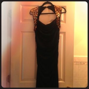 Keyhole back evening gown