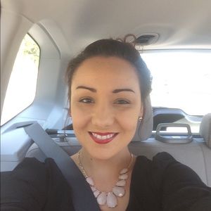 Meet your Posher, Nikki