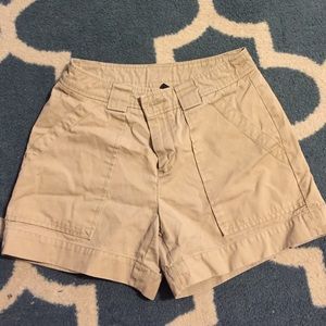 Gap Khaki shorts
