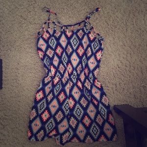 Never worn, Romper