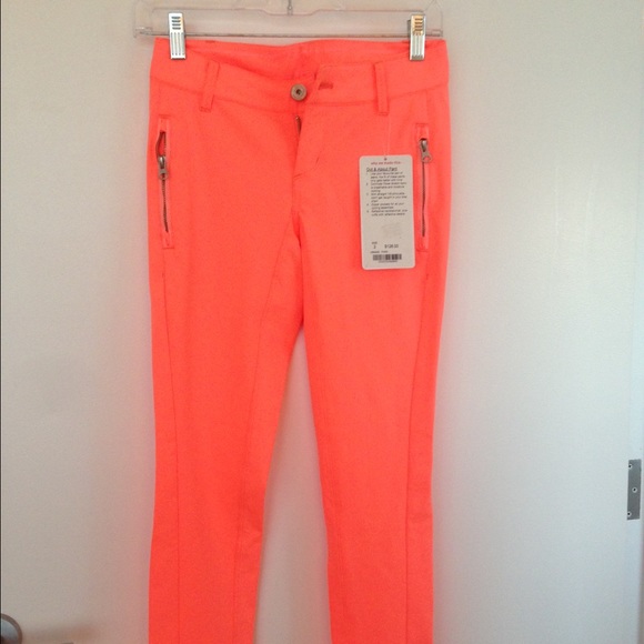 lululemon athletica Pants - Brand new Lululemon pants, size 2