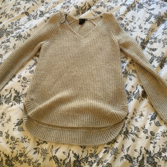 Oversized comfy sweater!