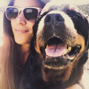 Meet your Posher, Courtney