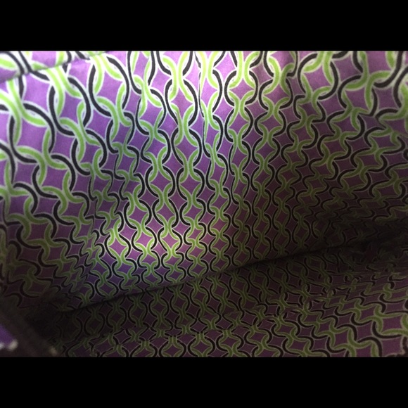 Vera Bradley Shoulder Bag! 💜 - Picture 2 of 4