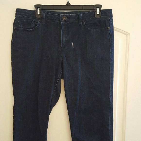 Dark wash skinny & stretchy