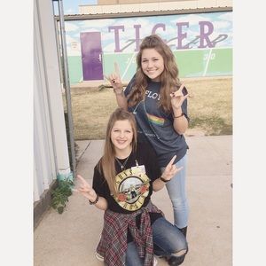 Meet your Posher, Emily