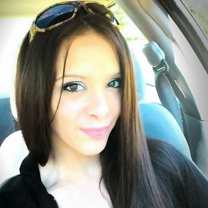 Meet your Posher, Alaisha