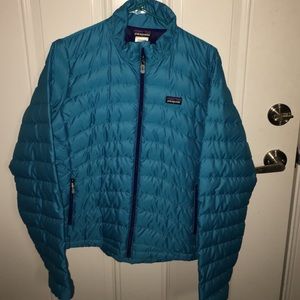 ON HOLD FOR PARKERLEIGH Women's L Patagonia jacket