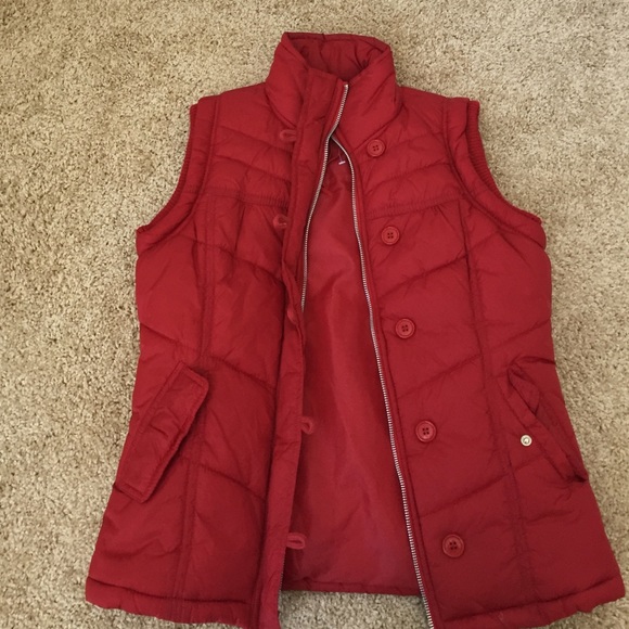 Red puffer vest