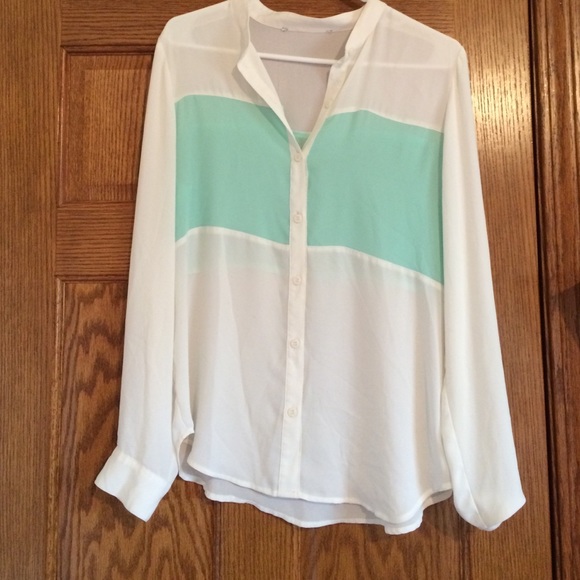 White and mint button up top