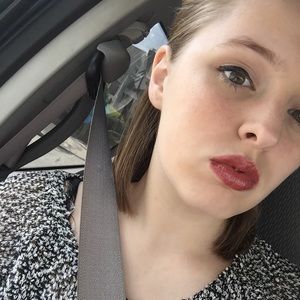 Meet your Posher, Lexi