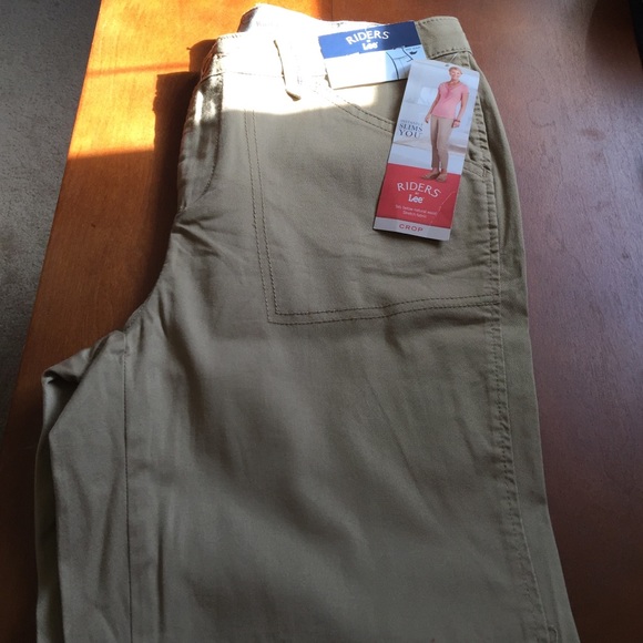 Crop pants