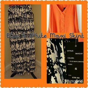 Chic Navy/White Maxi Skirt NWT