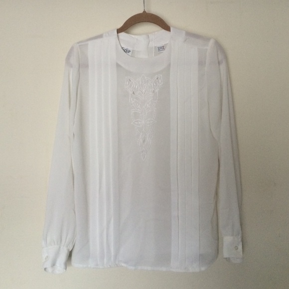 🏠 Vintage Blouse 🏠