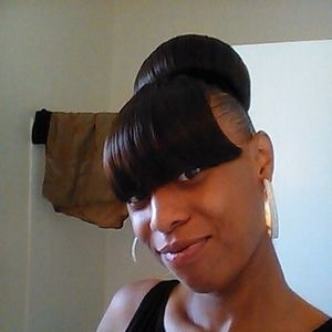 Meet your Posher, Jacqueline