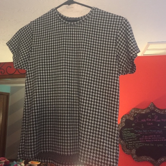 Brandy Melville Cropped Top