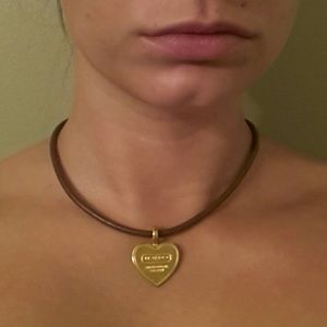 AUTHENTIC COACH NECKLACE