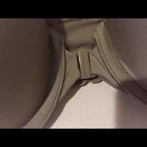 Victoria's Secret Strapless bra (Light Olive)