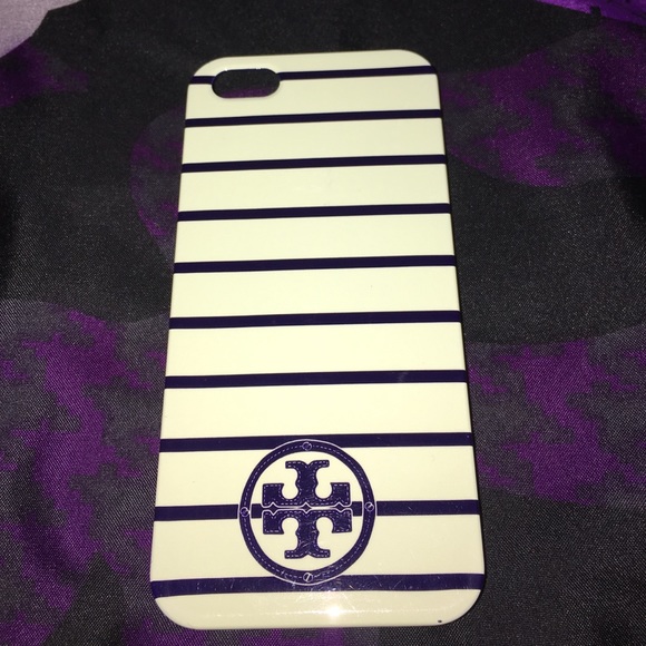 Tory Burch iPhone 5 case