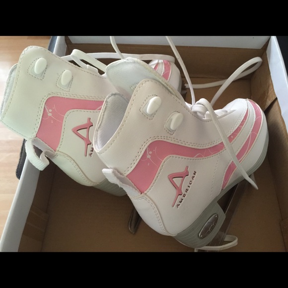 girl ice skating shoes