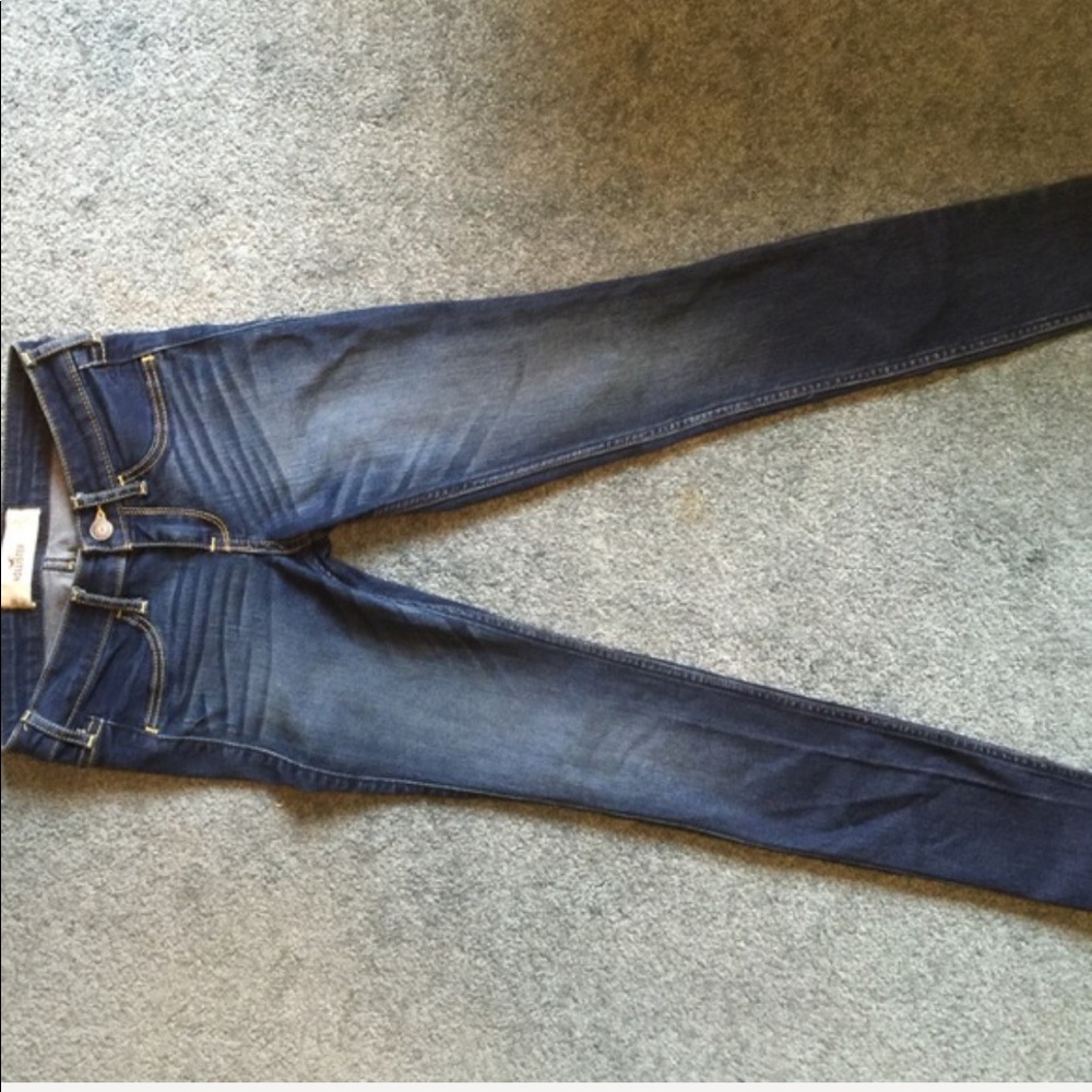Hollister jeans