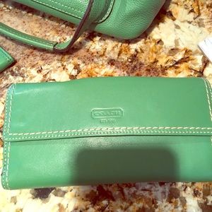 Coach purse and matching wallet
