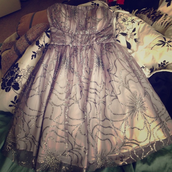 Short homecoming/dance dress