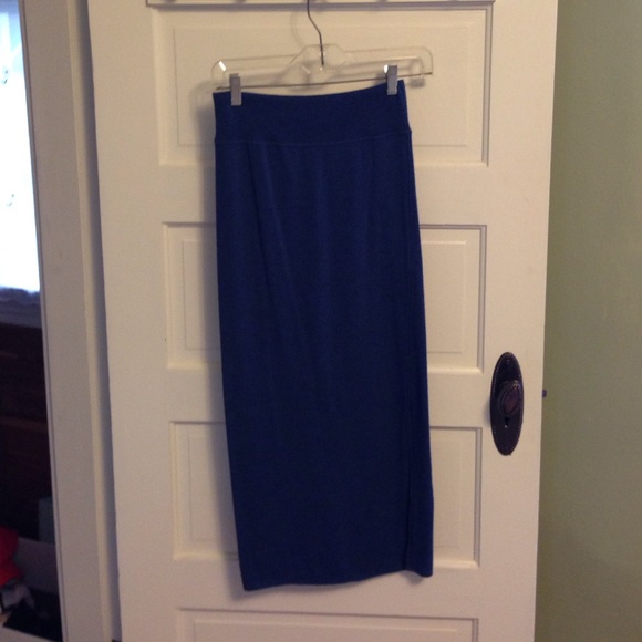 Aritzia maxi skirt