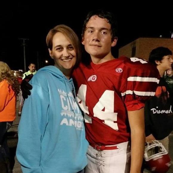 Meet your Posher, Heather - Picture 1 of 1