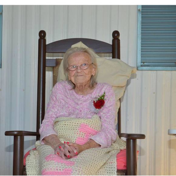 Meet your Posher, Kelley