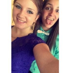 Meet your Posher, Alyssa