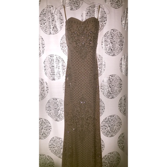 Prom Dress - Picture 2 of 4