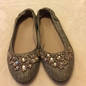 Jeweled flats