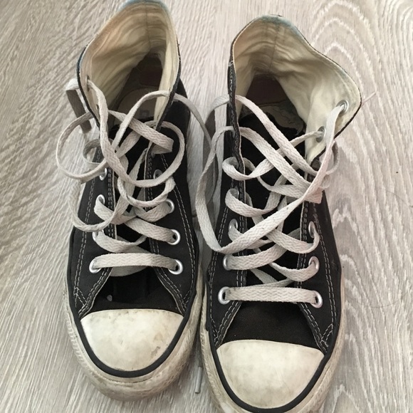 Pre loved Converse high tops