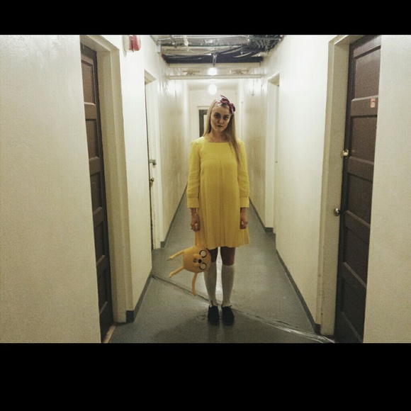 Meet your Posher, Genevieve - Picture 1 of 1