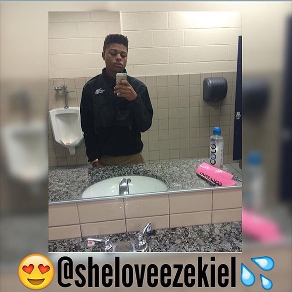 Meet your Posher, Zeke