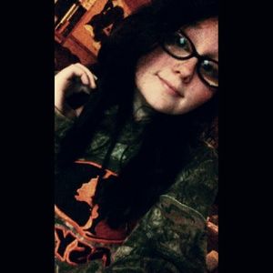 Meet your Posher, Katelyn