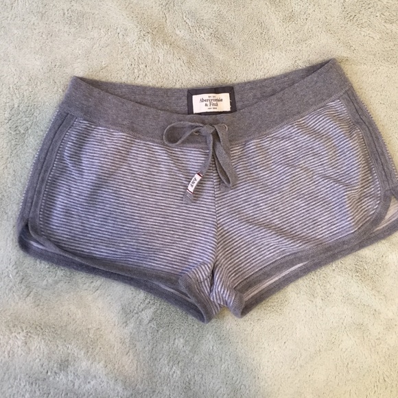 Abercrombie & Fitch booty shorts