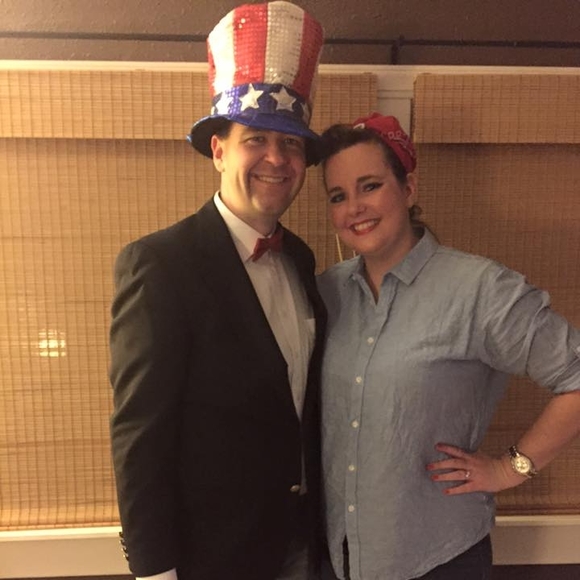 Meet your Posher, Alison - Picture 1 of 1