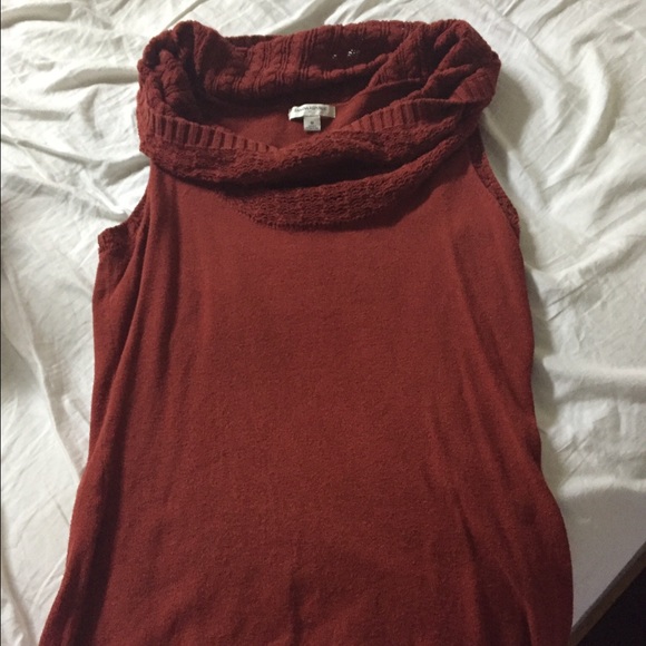 Banana Republic sleeveless sweater