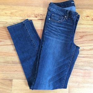 American Eagle skinny jeans