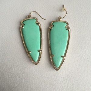 Mint green Kendra earrings (large arrows)