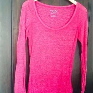 AE heathered pink top