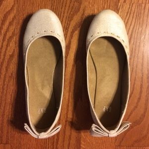 Gap ballet flats