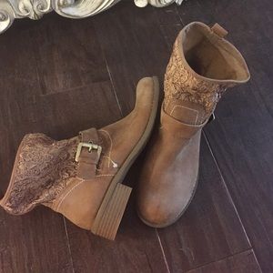 Guess slouchy boot