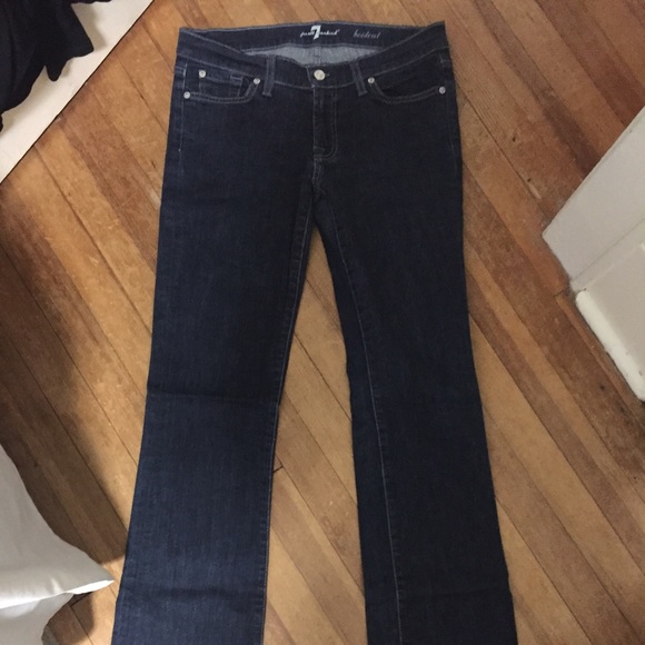 7 For All Mankind - New Dark Jean Bootcut Size 29