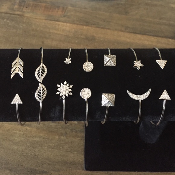 Gorgeous stackable dainty bracelets BNWT! Just in! - Picture 2 of 4