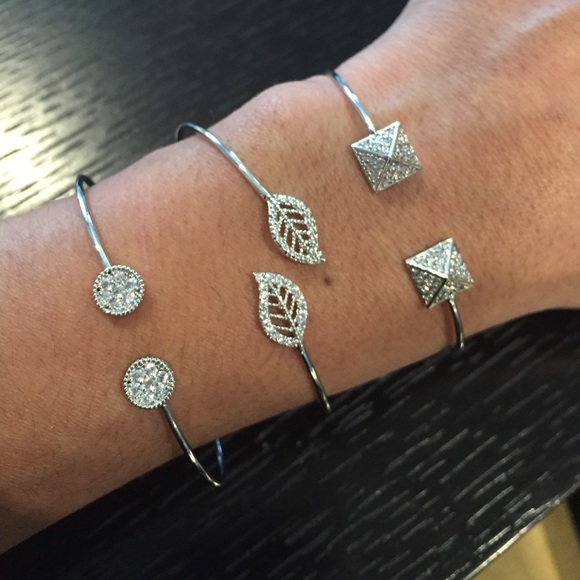 Gorgeous stackable dainty bracelets BNWT! Just in! - Picture 4 of 4